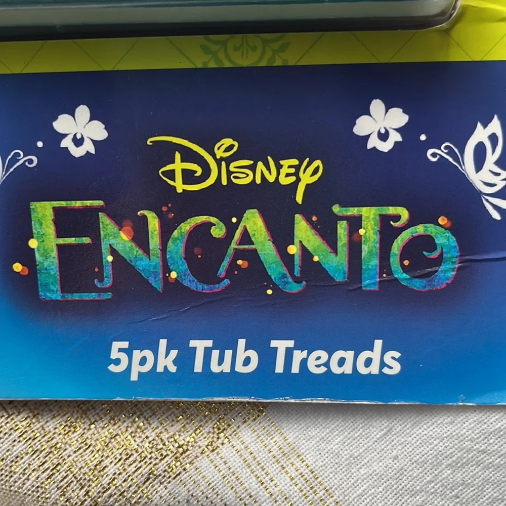Disney Encanto 5 pm tub threads NWT sealed in package